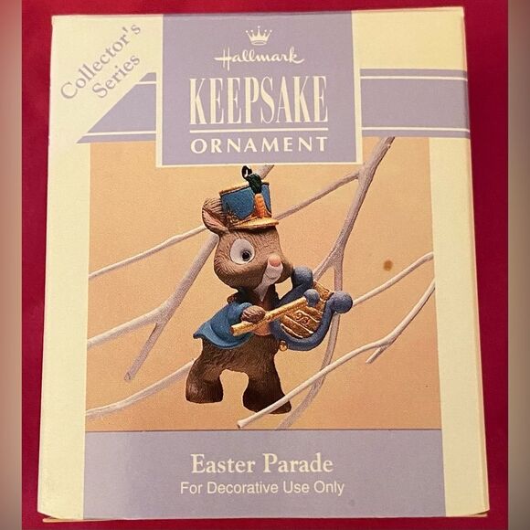 Easter Hallmark Keepsake Ornament 1993 Easter Parade Bunny Marching 2nd inSeries - Picture 1 of 7